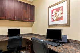 La Quinta Inn & Suites by Wyndham Burleson