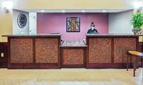 La Quinta Inn & Suites by Wyndham Burleson