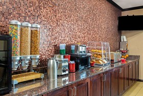 La Quinta Inn & Suites by Wyndham Burleson