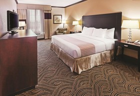 La Quinta Inn & Suites by Wyndham Burleson