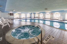 Quality Suites Burleson - Ft. Worth
