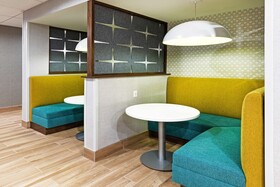 Hampton Inn & Suites Canyon