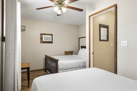 Canyon Lake Cabins