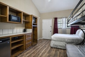 Canyon Lake Cabins