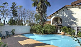 The Lakehouse Bed and Breakfast