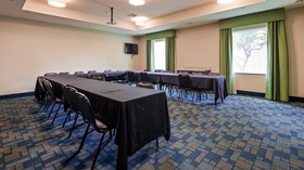 Best Western Plus Carrizo Springs Inn & Suites