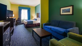 Best Western Plus Carrizo Springs Inn & Suites