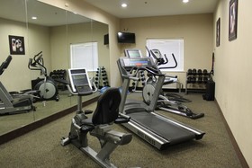 Holiday Inn Express & Suites Dallas Southwest-Cedar Hill, an IHG Hotel