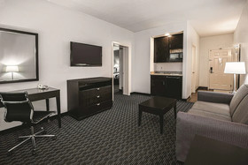 La Quinta Inn & Suites by Wyndham Austin - Cedar Park