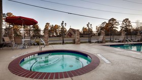 Best Western Plus Classic Inn & Suites