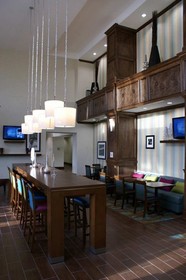 Hampton Inn & Suites Center
