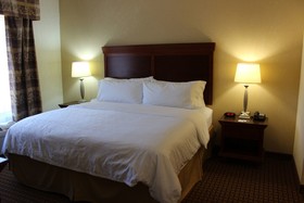 Holiday Inn Express Hotel & Suites Center