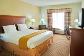 Holiday Inn Express Hotel & Suites Center