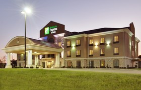 Holiday Inn Express Hotel & Suites Center