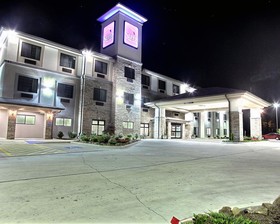 Sleep Inn & Suites