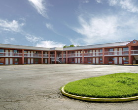 SureStay Hotel by Best Western Childress