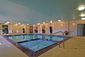 Best Western Plus Red River Inn