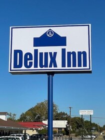 Delux Inn Cleburne
