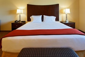 Holiday Inn Express Cleburne
