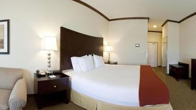Holiday Inn Express Cleburne