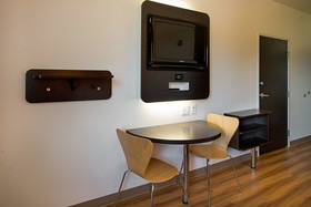 Motel 6 Cleburne
