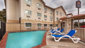 Best Western Cleveland Inn & Suites
