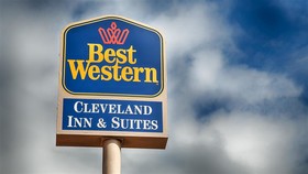 Best Western Cleveland Inn & Suites