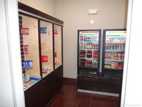 Holiday Inn Express & Suites Cleveland