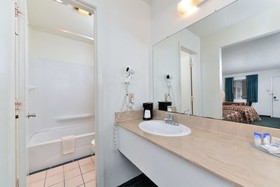 Americas Best Value Inn - Clute/Lake Jackson