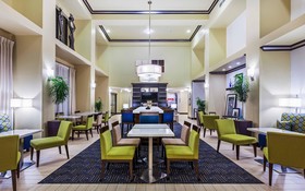 Hampton Inn & Suites Lake Jackson-Clute