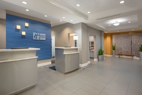 Holiday Inn Express & Suites Clute - Lake Jackson