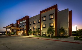 Best Western Plus College Station Inn & Suites