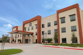 Best Western Plus College Station Inn & Suites