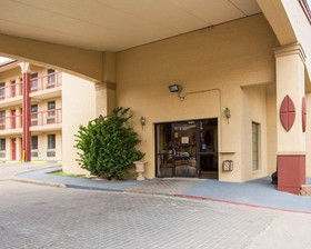 Knights Inn College Station