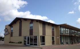 EZ Travel Inn