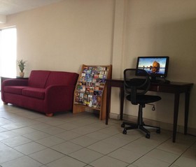 EZ Travel Inn