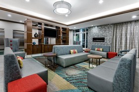 Holiday Inn Hotel & Suites College Station-Aggieland