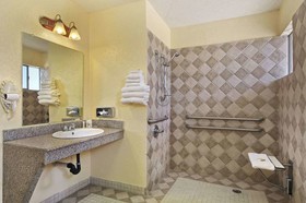 Hotel McCoy College Station