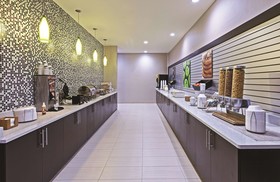 La Quinta Inn & Suites by Wyndham College Station South