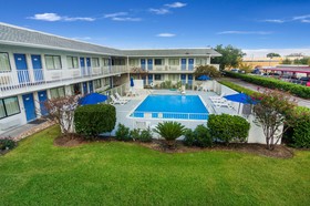 Motel 6 College Station - Bryan