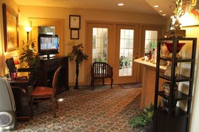 Vineyard Court Designer Suites