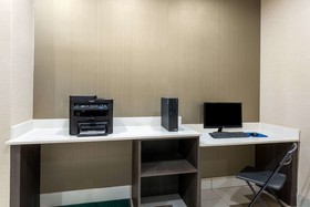 La Quinta Inn & Suites by Wyndham Colorado City