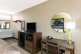 Super 8 by Wyndham Colorado City