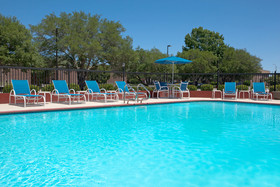 Holiday Inn Express & Suites Columbus