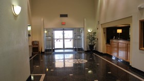 Holiday Inn Express & Suites Columbus