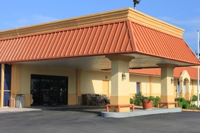 Hotel Elev8