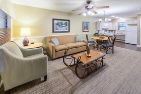 Holiday Inn Club Vacations Piney Shores Resort