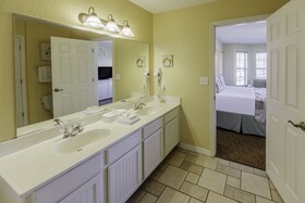 Holiday Inn Club Vacations Piney Shores Resort