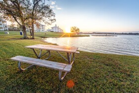 Holiday Inn Club Vacations Piney Shores Resort