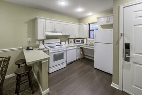 Holiday Inn Club Vacations Piney Shores Resort